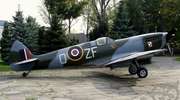 Supermarine Spitfire LF Mk.XVIE (fot. muzeumlotnictwa.pl)