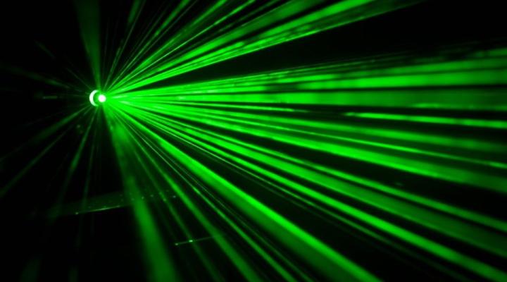 Strumień lasera skierowany czołowo, fot. LPR