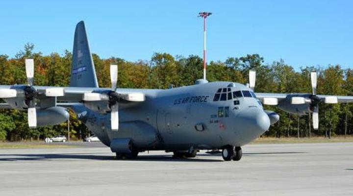 C-130 Hercules z rotacyjnego komponentu lotniczego USA w Europie (fot. Luiza Wawrzyniak)