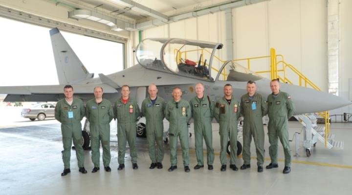 We włoskim Lecce-Galatina rozpoczęło się szkolenie kolejnej grupy pilotów (fot. ppłk pil. Marek Kejna)