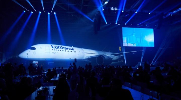 Nowy A350-900 Lufthansy zaprezentowany w Monachium (fot. Lufthansa)