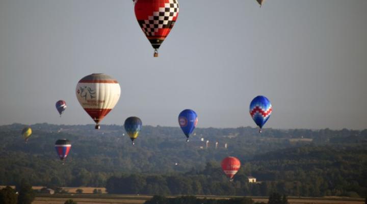 Mistrzostwa Świata Kobiet w Balonach na Ogrzane Powietrze w Nałęczowie (fot. Aeroklub Lubelski)