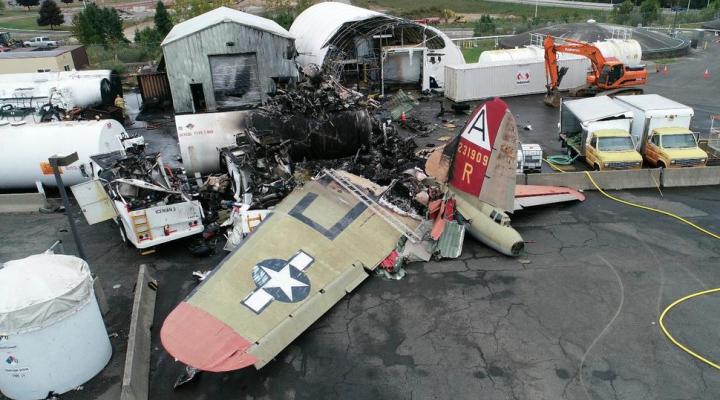 Katastrofa zabytkowego B-17 w Bradford, fot. usanews