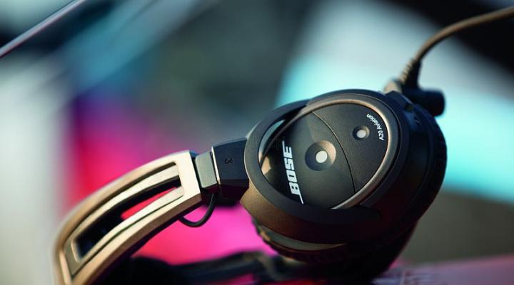 Słuchawki Bose A20