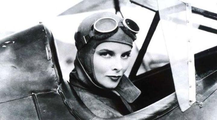 Katherine Hepburn w filmie pt. "Christopher Strong" (1933) (fot. Kobiety w lotnictwie/FB)