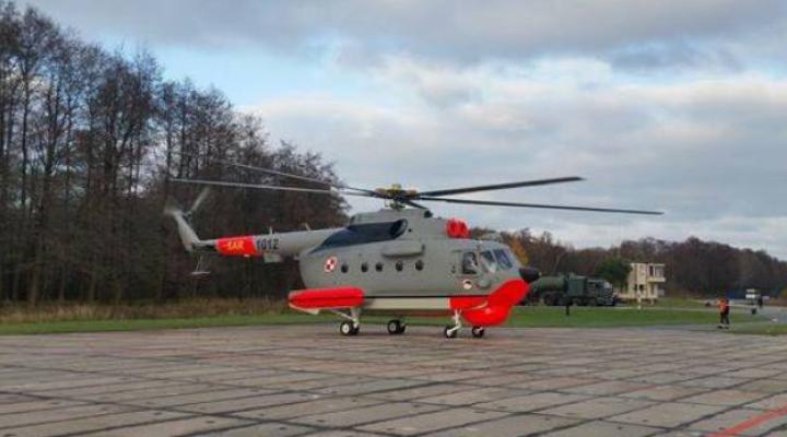 Mi-14PŁ/R nr 1012 na lotnisku w Darłowie (fot. kmdr por. Wojciech Koliczko)