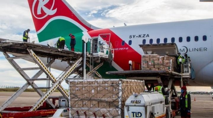 B787 należący do linii Kenya Airways, fot. Logistics update