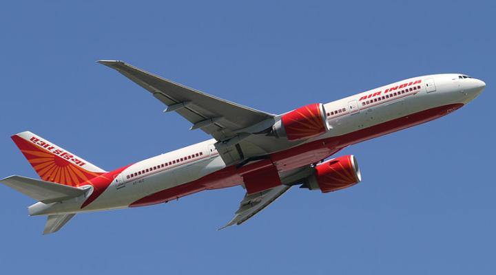 B772LR w barwach Air India