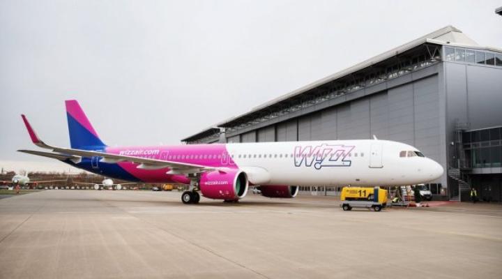 Pierwszy samolot Wizz Air A321neo w Hamburgu w Niemczech (fot. Airbus)
