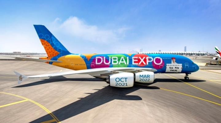 A380 linii Emirates w nowych barwach promujących Wystawę Światową Expo 2020 w Dubaju (fot. Emirates)