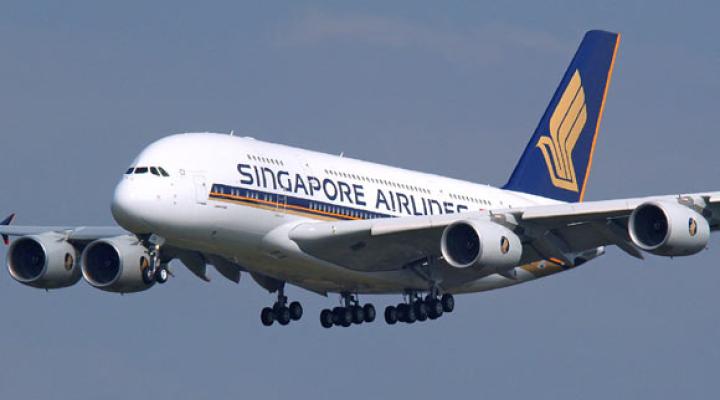 A380 w barwach Singapore Airlines