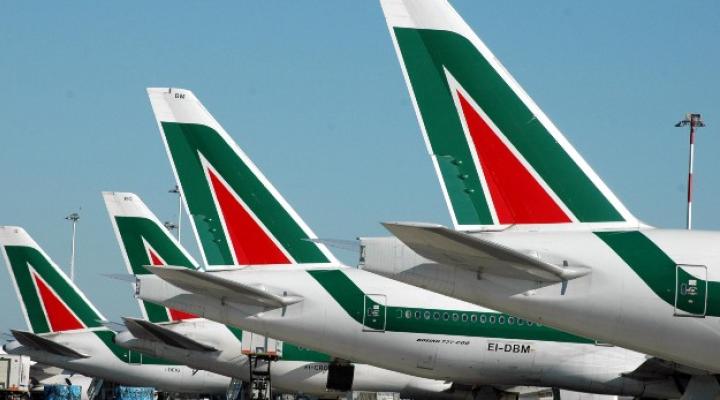 Samoloty należące do linii lotniczych Alitalia (fot. peopleatwork.com.mt)