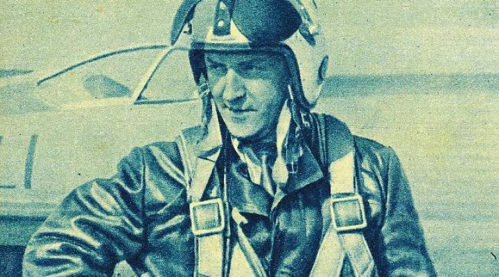 Andrzej Abłamowicz jako pilot doświadczalny Instytutu Lotnictwa, 1961 r. (fot. Dedal scan/Domena publiczna/Wikimedia Commons)