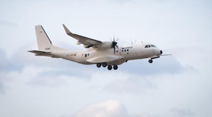 C295 Flight Test Bed 2 (FTB2) w locie (fot. Airbus Defence and Space)