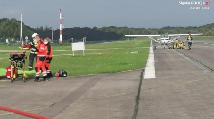 Ćwiczenia służb reagowania na wypadek lotniczy na lotnisku w Kaniowie (fot. KWP w Katowicach)