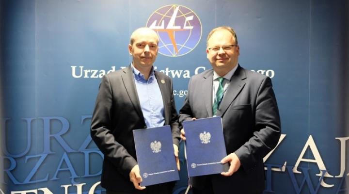 Porozumienie o współpracy z Instytutem Lotnictwa dot. zarządzania bezpieczeństwem w lotnictwie cywilnym (fot. ULC)