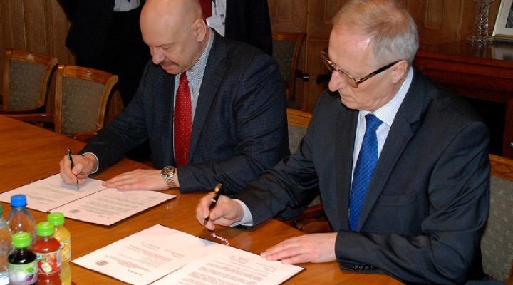 Podpisanie listu intencyjnego o współpracy badawczo-naukowej pomiędzy firmą Thales a Politechniką Warszawską