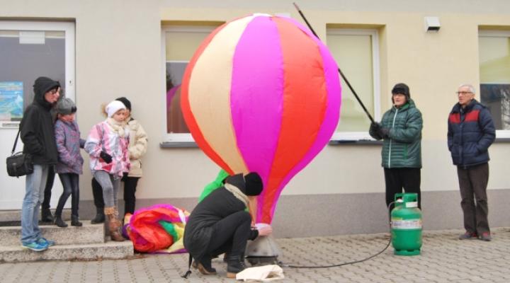 Zawody modeli balonów na ogrzane powietrze w Częstochowie (fot. Aeroklub Częstochowski)