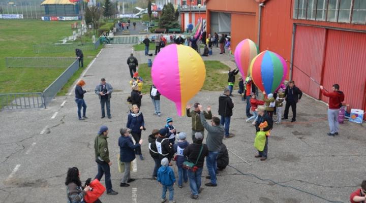 Mistrzostwa Polski Modeli Balonów na Ogrzane Powietrze (fot. Zbigniew Wieczorek)