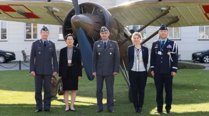 Delegacja Republiki Korei z wizytą w Lotniczej Akademii Wojskowej (fot. LAW)