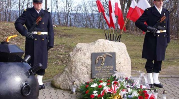 Dzień pamięci poległych lotników morskich (kmdr ppor. Czesław Cichy)