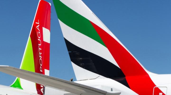 Emirates i TAP Air Portugal - ogony samolotów (fot. Emirates)
