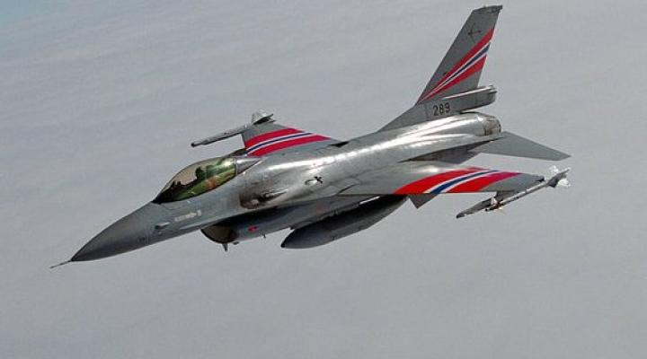 Norweski F-16 prawie zderzył się z rosyjskim myśliwcem (fot. lukaszrzepinski.salon24.pl)