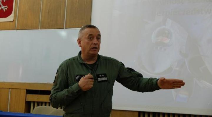 Gen. dyw. pil. Jan Śliwka na Zlocie 2019 (fot. 2.SLT)