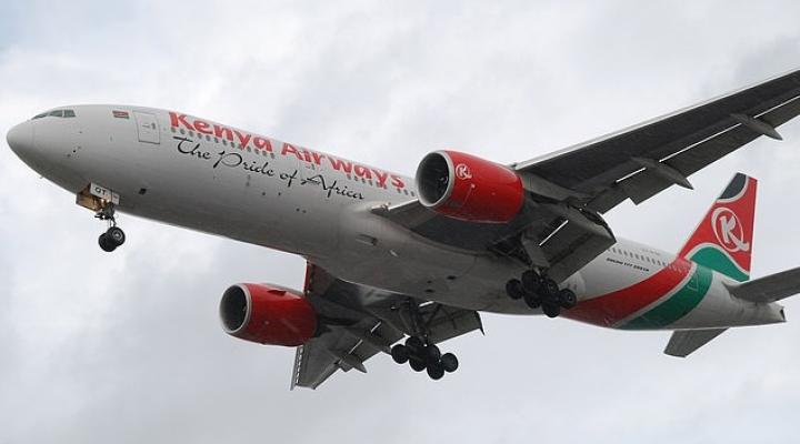 B787 należący do linii Kenya Airways, fot. Jivenaija