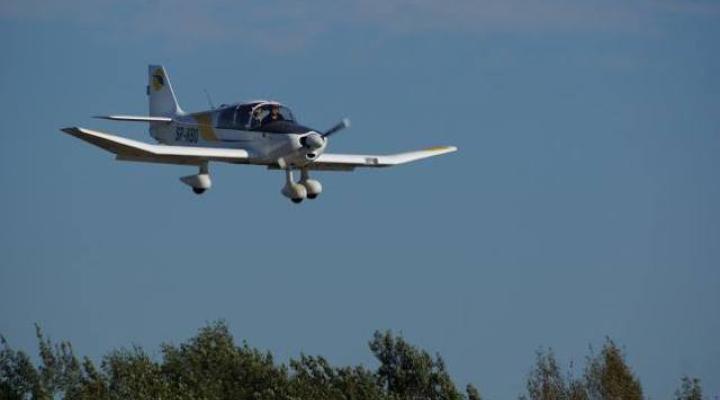 Klubowe zawody na celność lądowania w Aeroklubie Śląskim rozegrane