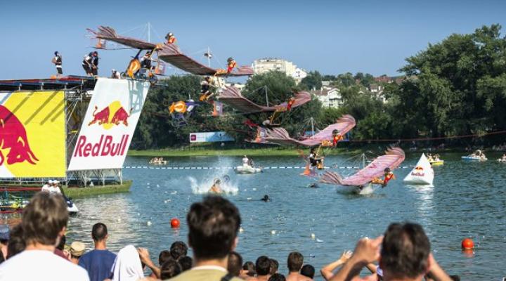 Konkurs Lotow Red  Bull - Serbia (fot. Mihai Stetcu_Red Bull Content Pool)