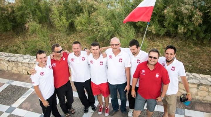 Polacy Mistrzami Europy w slalomach motoparalotniowych (fot. Facebook Paramotor Team Poland/Official Fanpage)