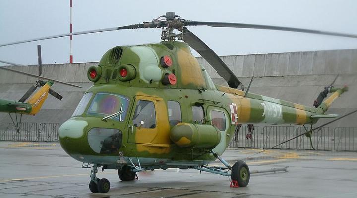 Mi-2T na lotnisku Krzesiny z 49 Pułku Śmigłowców Bojowych