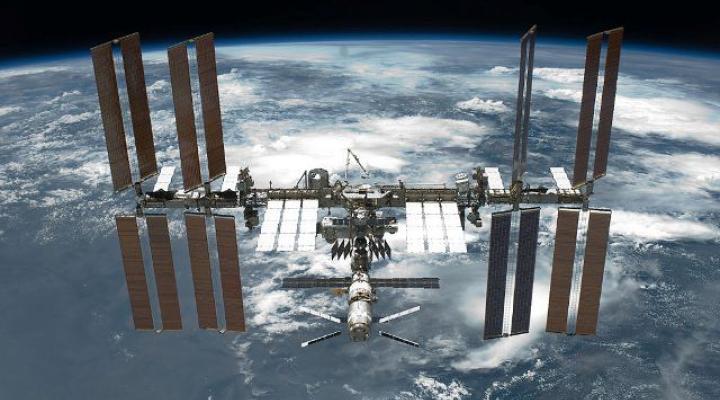 Międzynarodowa Stacja Kosmiczna (fot. NASA / Wikimedia Commons)