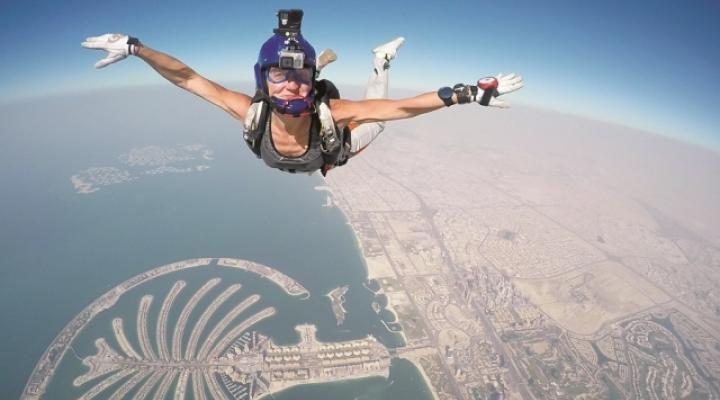 Monika Kańczugowska – skok wykonany w Dubaju (fot. swidnik.pl)