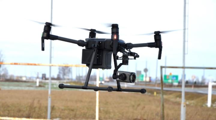 Policyjny dron w akcji (fot. KPP w Kluczborku)