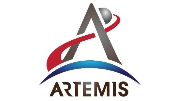 Program Artemis - logo (fot. EricMuss-Barnes/Domena publiczna/Wikimedia Commons)