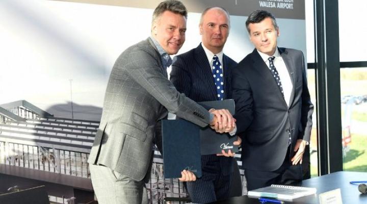 Umowa na nowy pirs terminalu pasażerskiego Portu Lotniczego Gdańsk podpisana (fot. airport.gdansk.pl)