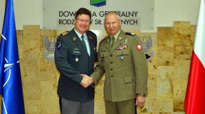 Wizyta dowódcy Sił Powietrznych Szwajcarii gen. broni Aldo Schellenberga (fot. ppłk Marek Pietrzak/DG RSZ)