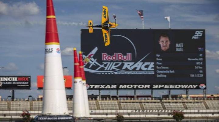 Red Bull Air Race: Wyniki pierwszego treningu klasy Master - Texas Motor Speedway 2014  (fot. Garth Milan/RBAR)