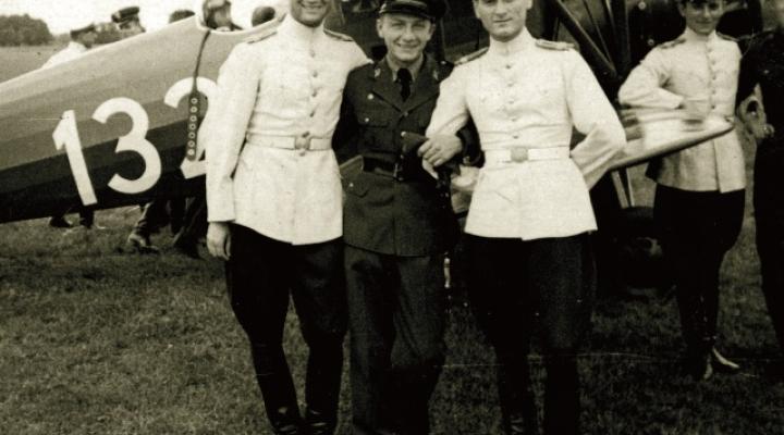 „Polsko-bułgarska współpraca w dziedzinie lotnictwa wojskowego i działalność PLL LOT w latach 30-tych XX w.” (fot. muzeumsp.pl)