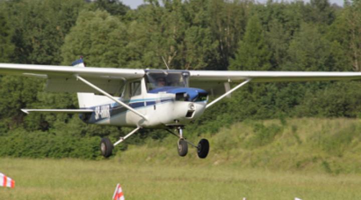 Zawody na celność lądowania w Aeroklubie Śląskim
