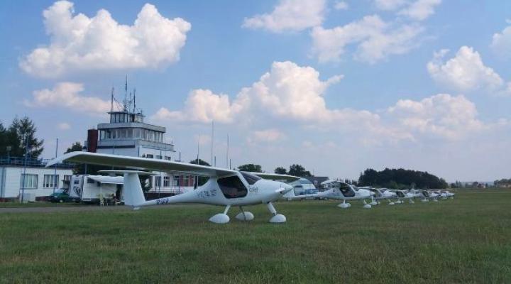 Zlot samolotów Pipistrel na lotnisku w Aleksandrowicach (fot. kydream.pl)