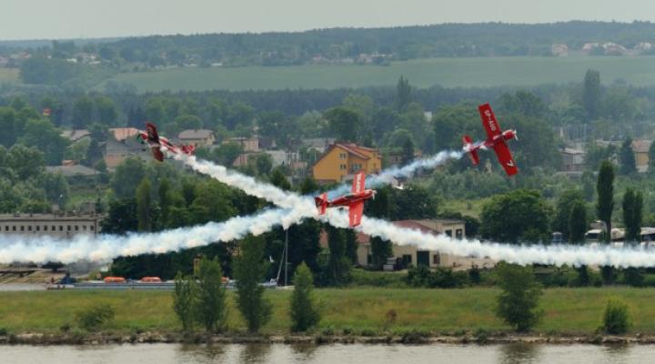 Piknik lotniczy w Płocku