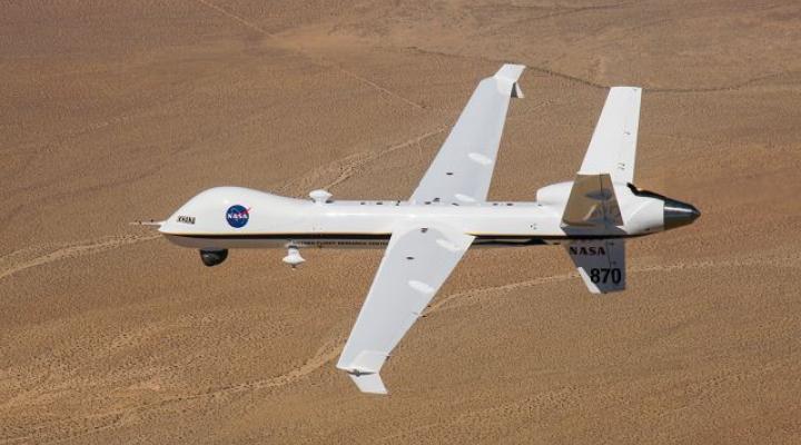 Loty dużych dronów pod kontrolą dzięki ADS-B