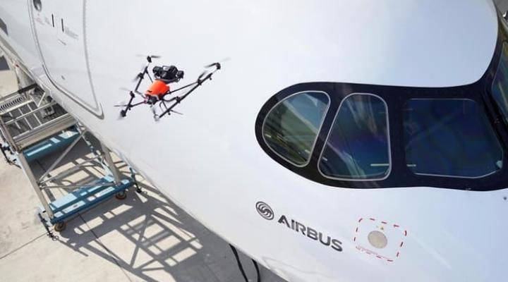 Airbus inspection by drone