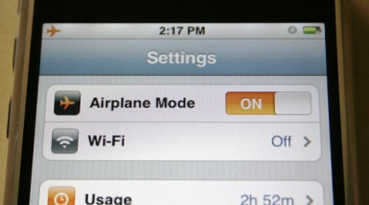 Airplane Mode - iphone