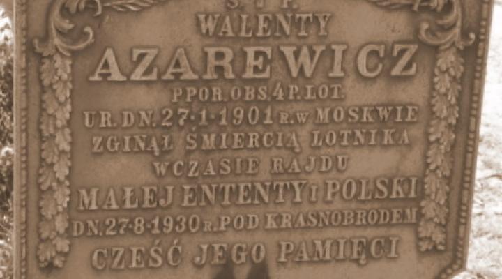Walenty Azarewicz (nagrobek)