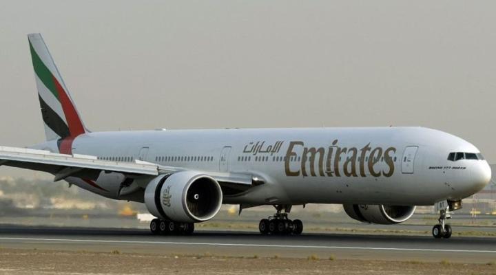 B773 na lotnisku w Dubaju, fot. dubaigazette
