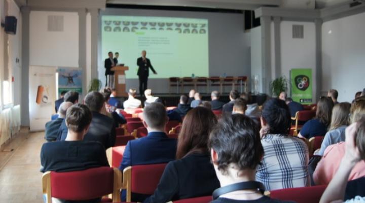 Konferencja na temat bezpieczeństwa eksploatacji BSL (fot. ilot.edu.pl)